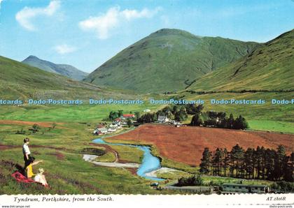 D222342 Tyndrum Perthshire from the South Valentine