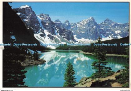 D246041 Canada Moraine Lake Banff National Park Alberta Alberta Color Production