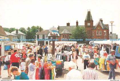 D257972 Brandon Brandon Market Square and Town Sign Noel Tatt Congratulations