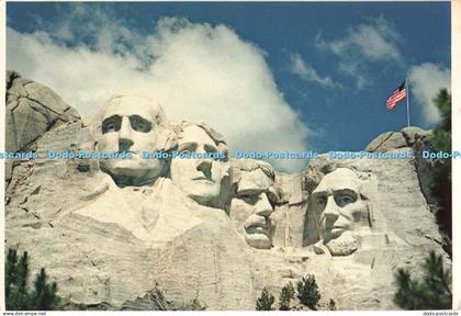 D267244 South Dakota Black Hills Mount Rushmore Memorial American Flag Mountain