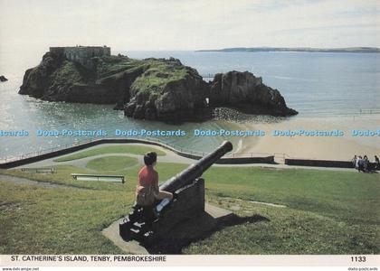 D275064 Pembrokeshire Tenby St Catherine Island Pembrokeshire Eye Postcards Ltd