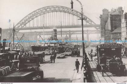 D277530 Newcastle Upon Tyne The Quayside Newcastle Upon Tyne City Libraries and