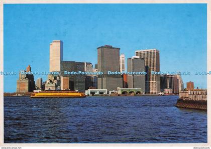 D287437 New York City The Staten Island Ferry Leaves Battery Park on the Souther