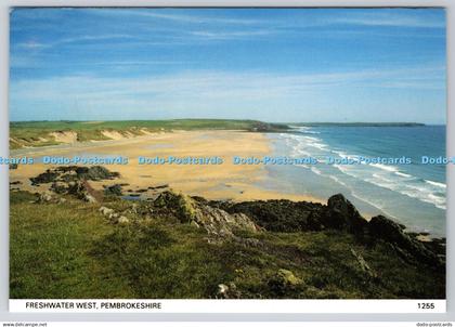 D302539 Pembrokeshire Freshwater West Pembrokeshire Eye Postcards 1982
