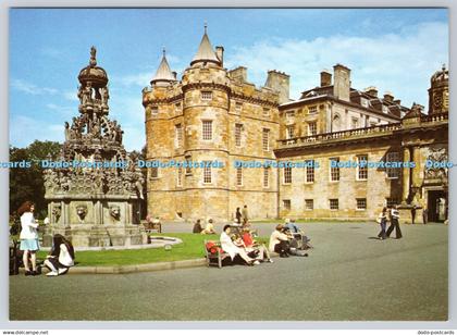 D313187 Edinburgh. Holyrood Palace. Braemar Films Ltd. Berwickshire. Scotland