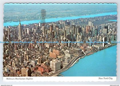 D336371 New York City. Midtown Manhattan Skyline. Manhattan Post Card. Dexter Pr