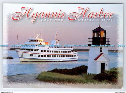 D339021 Cape Cod. Massachusetts. Hyannis Harbor. South Cape Distributors. Tom Mi