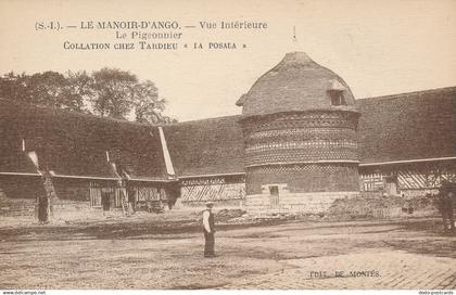 PC51696 Le Manoir d Ango. Vue Interieure. Le Pigeonnier. Montes. B. Hopkins