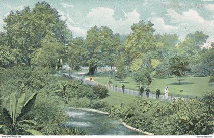 PC55078 The Dell. Hyde Park