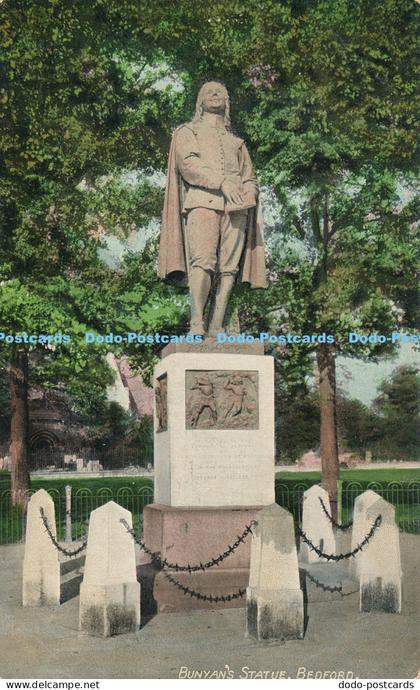 R002005 Bunyans Statue Bedford Valentine