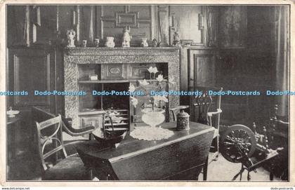 R041624 Parlour The Three Marines Scarborough