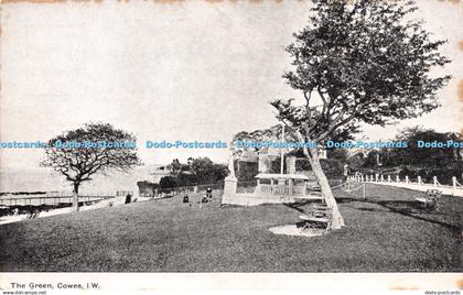 R218972 The Green Cowes I W