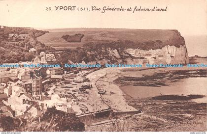 R424089 Yport Vue Generale et falaise d aval C M