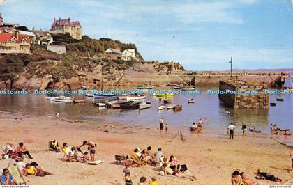 R582119 Newquay The Harbour