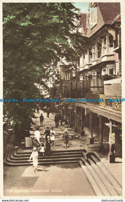 R635528 Tunbridge Wells. The Pantiles