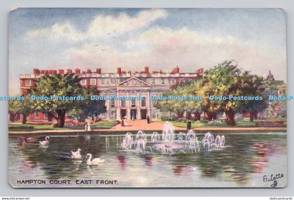 R809106 Hampton Court. East Front. Tuck. Oilette. 7589. 1908