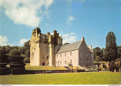 uk1675 crathes castle banchory kincardineshire scotland real photo uk