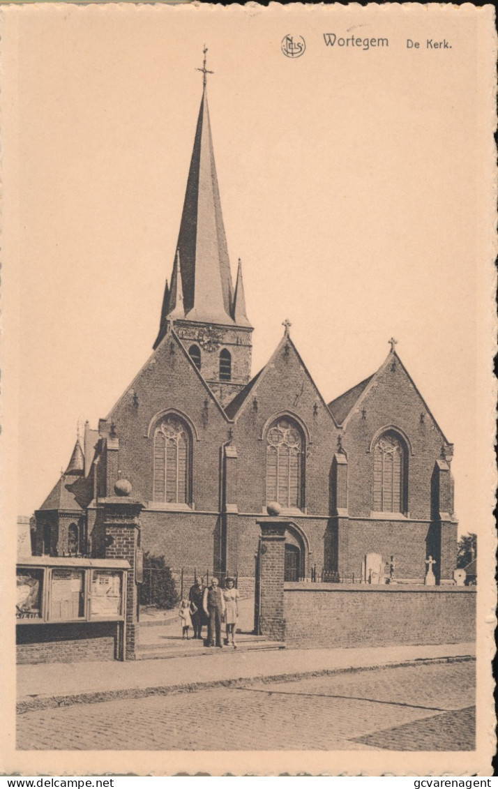 WORTEGEM     DE KERK