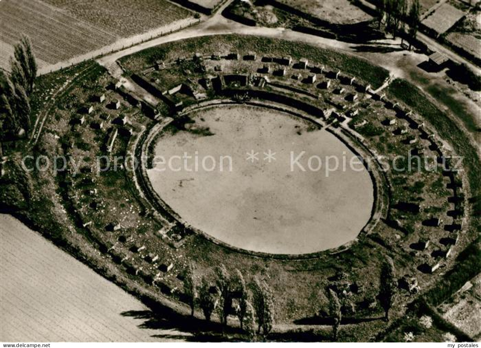 Xanten Amphitheater Fliegeraufnahme