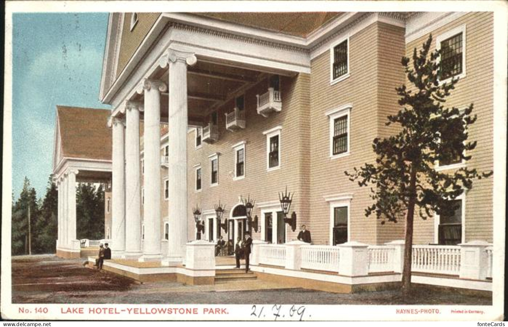 Yellowstone National Park Lake Hotel