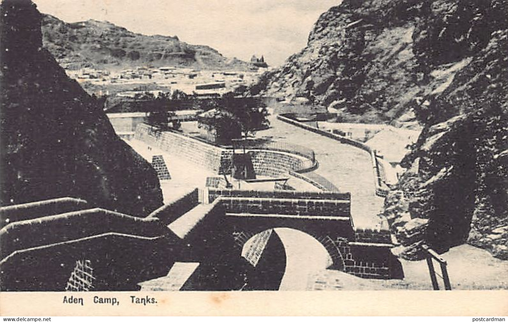 Yemen - ADEN - Tanks - Publ. unknown
