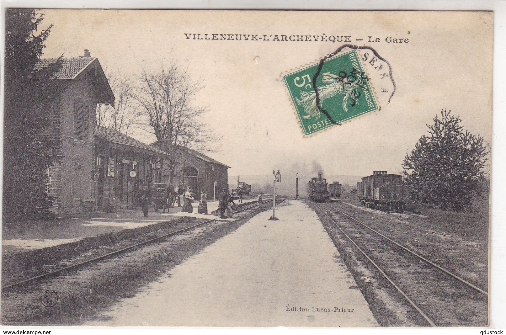 Yonne - Villeneuve-l'Archevêque - la Gare