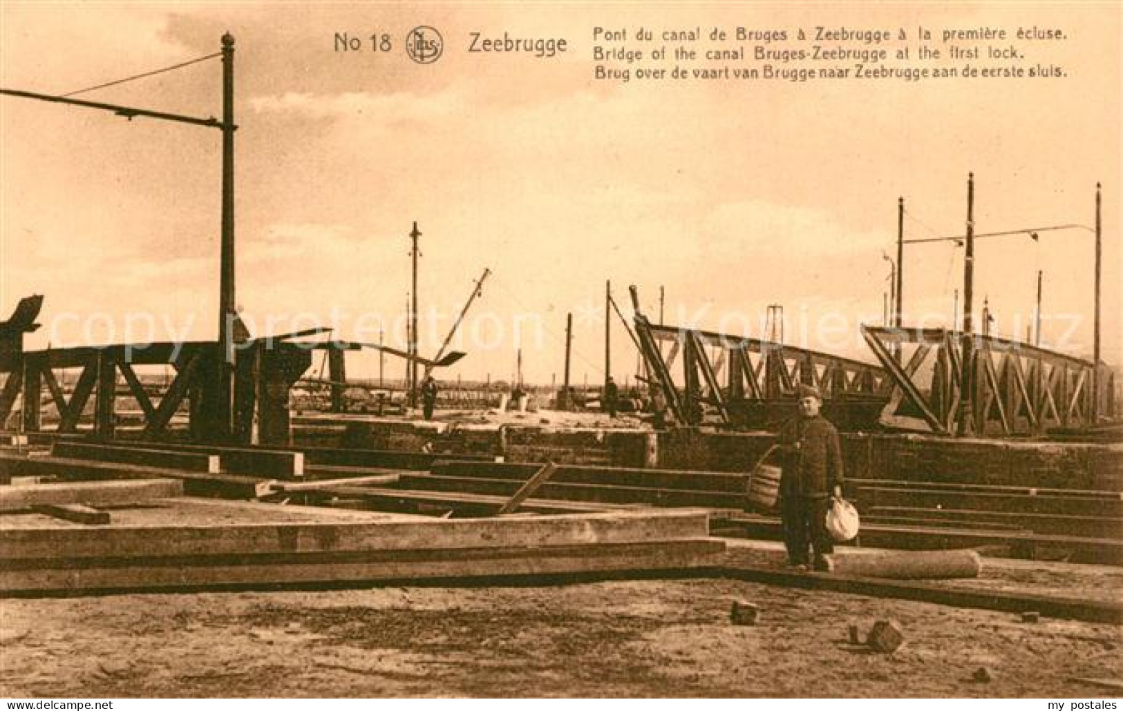 Zeebrugge Pont du canal de Bruges a Zeebrugge a la premiere ecluse