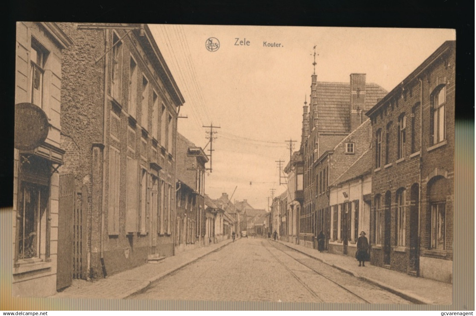 ZELE        KOUTER