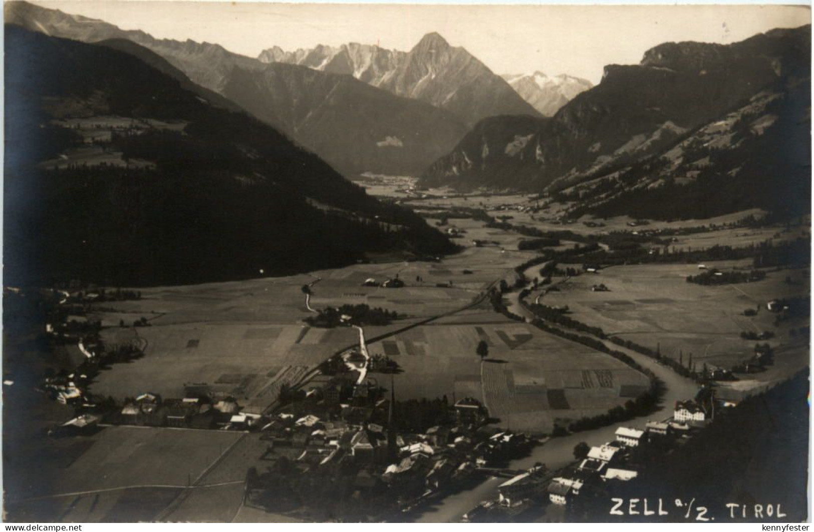 Zell a. See