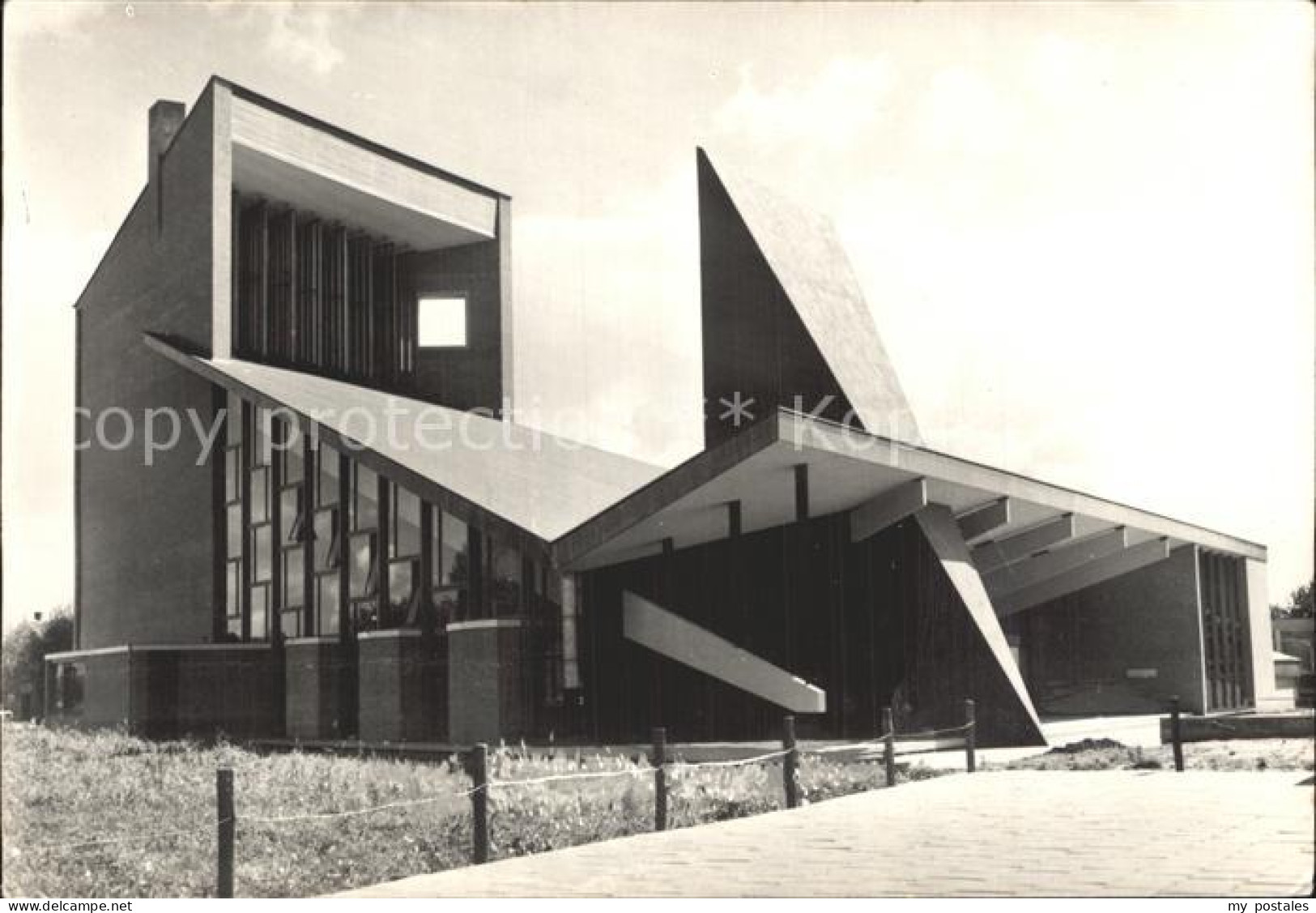 Zevenaar Kerk Maria Koningin
