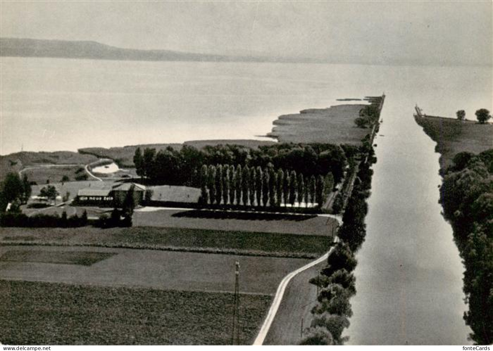 Zielbruecke Thielle NE Fliegeraufnahme Die neue Zeit am Neuenburger See