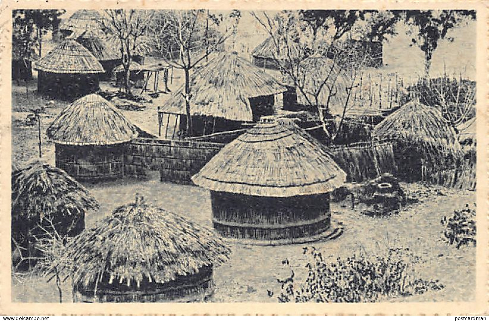 Zimbabwe - A kraal - Publ. Jesuit Missionaries 5