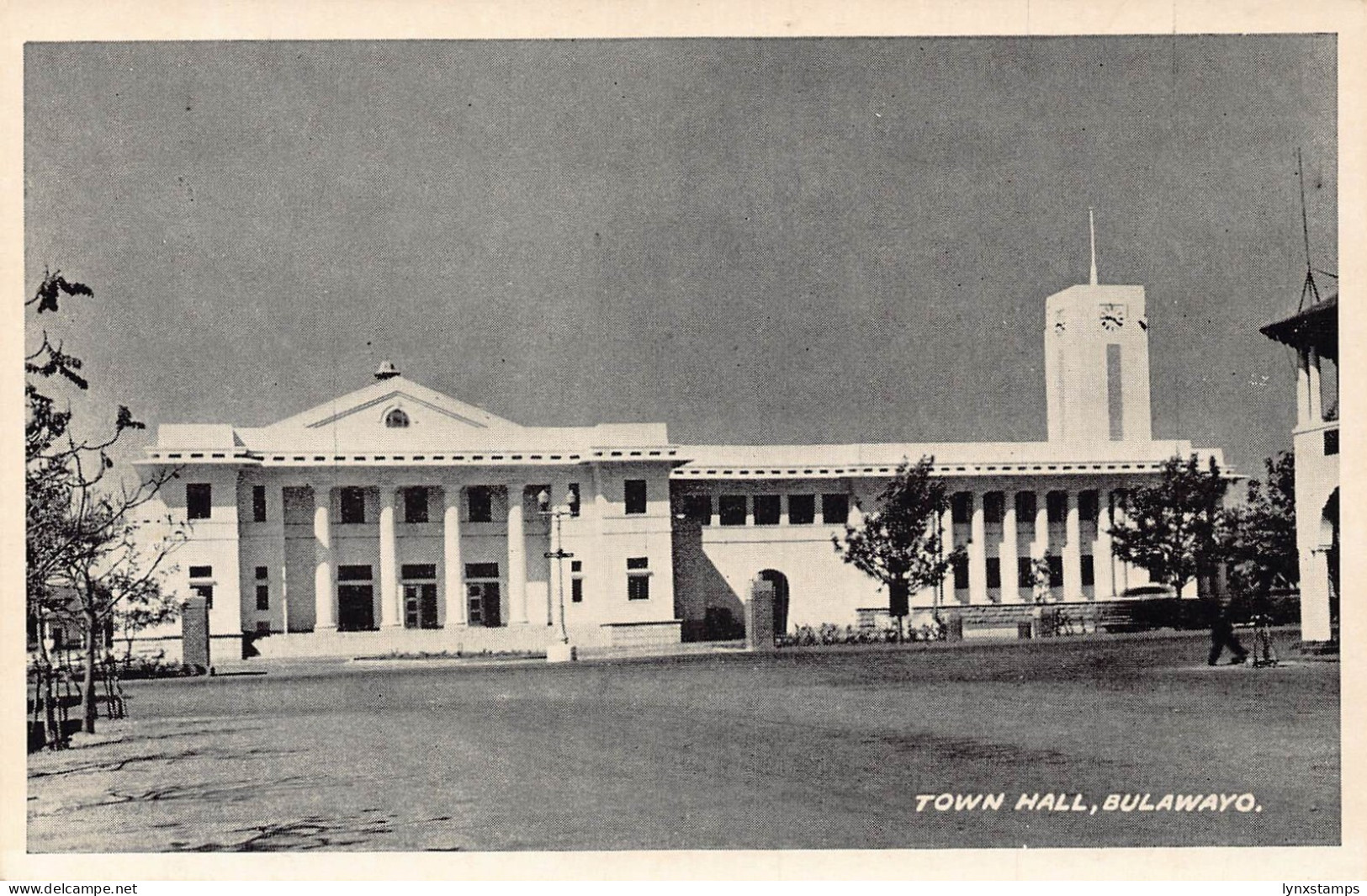 Zimbabwe Town Hall in Bulawayo vintage postcard