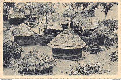 Zimbabwe - A kraal - Publ. Jesuit Missionaries 5