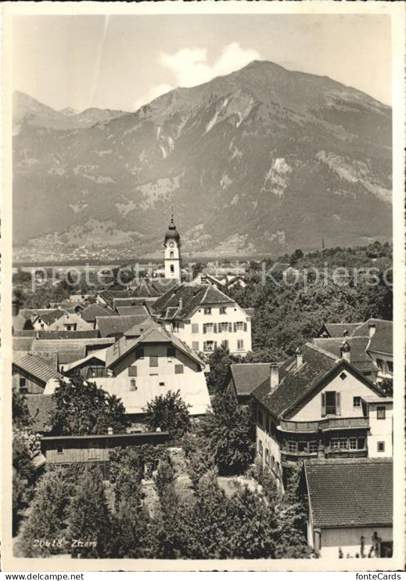 Zizers Kirche Dorfansicht