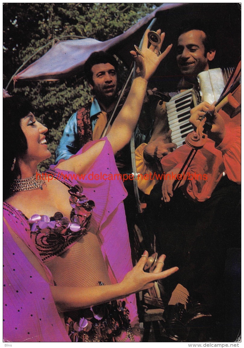 Zlatni piassatzi - Shatni Pjassazi