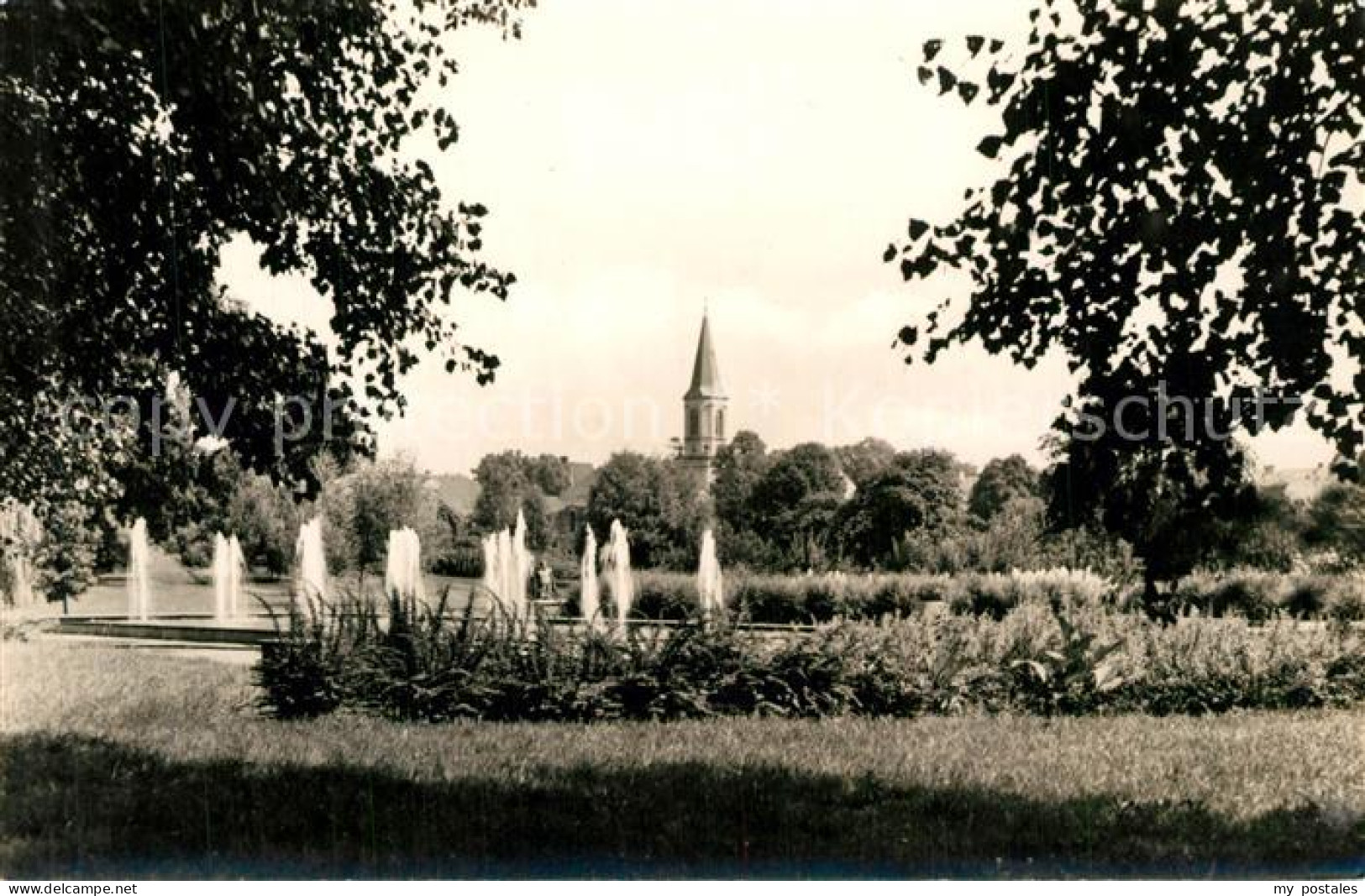 Zossen Brandenburg Stadtpark vom Nottekanal aus Handabzug
