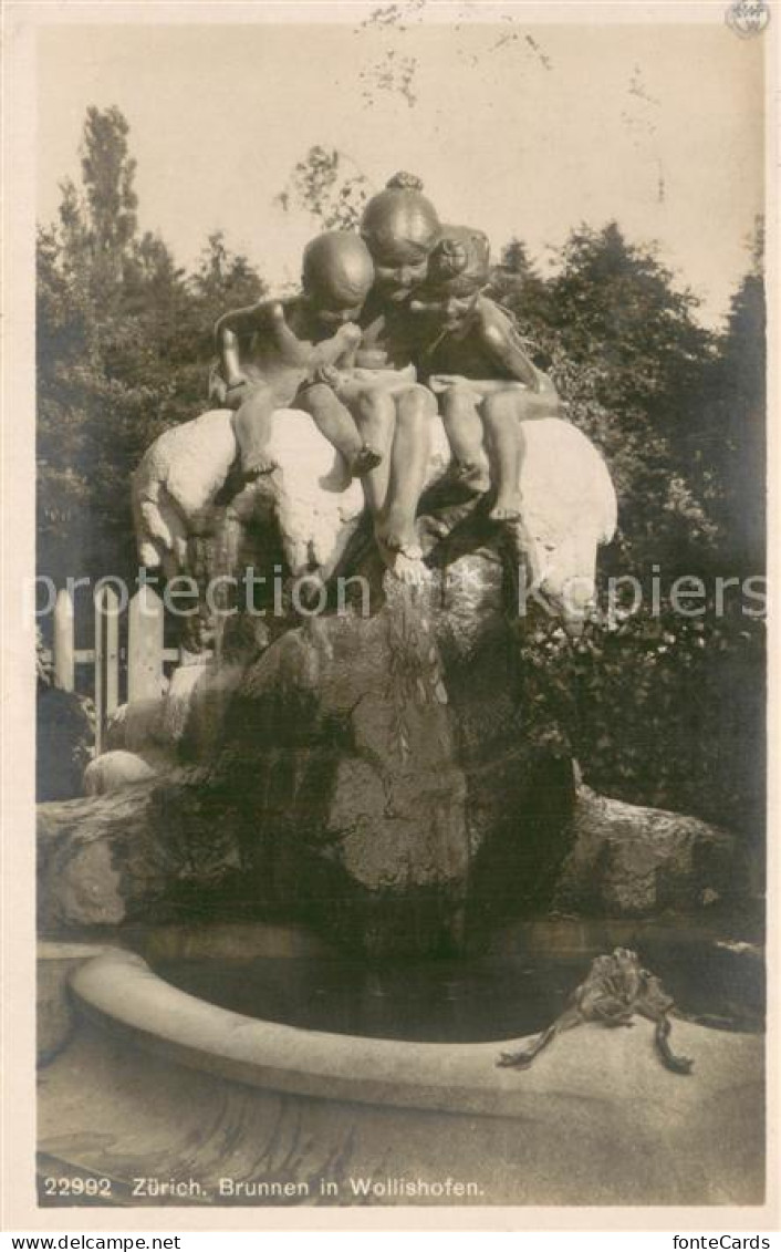 Zuerich ZH Brunnen in Wollishofen