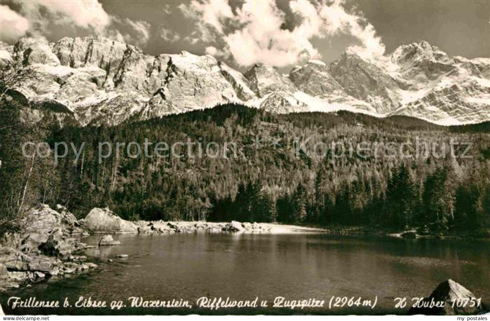 Zugspitze mit Frillensee bei Eibsee Waxenstein Riffelwand Zugspitze