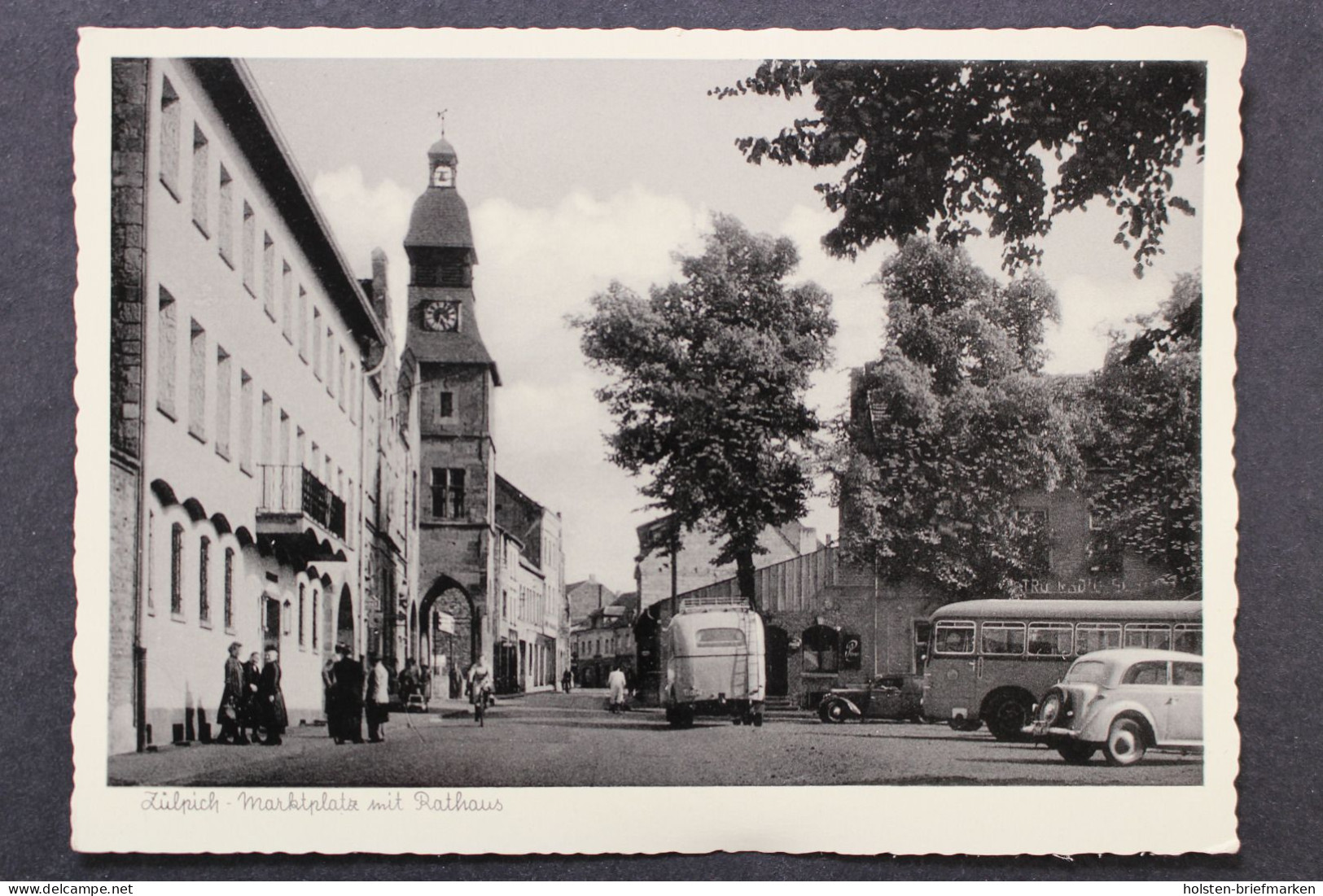 Zülpich, Markplatz mit Rathaus