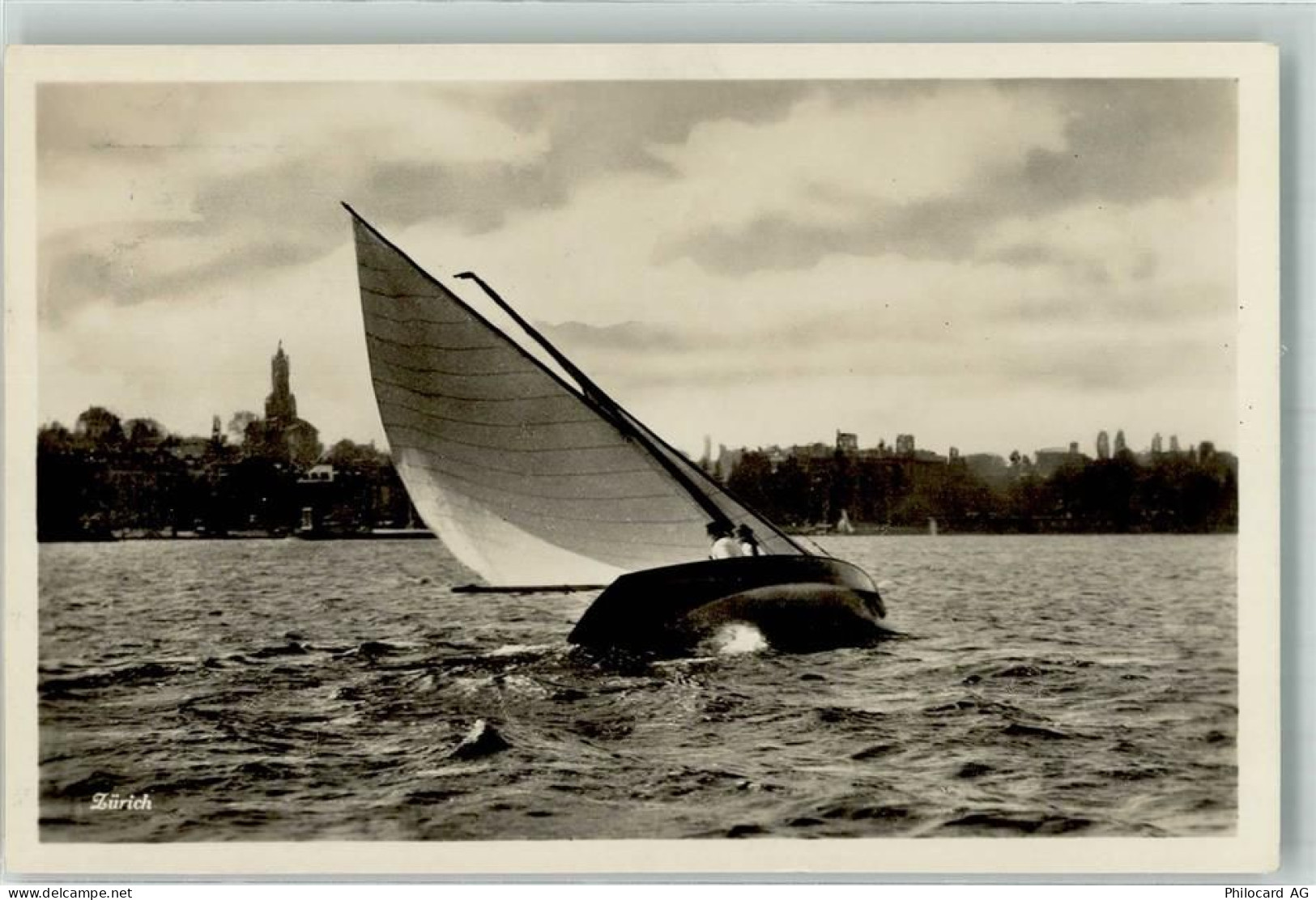 Zürichsee - Segelboot in Fahrt - 39702467
