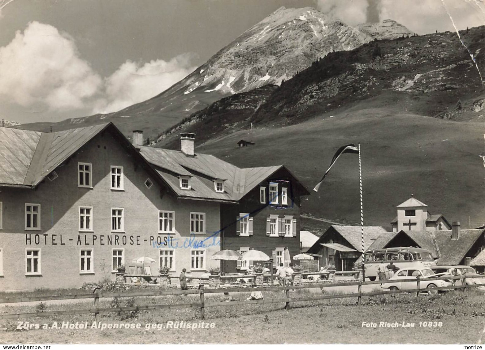 ZÜRS  a.A. Hotel Alpenrose geg Rüfispitze.