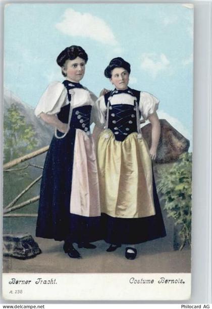 Bernois Frauen Tracht Schweiz - 12048983