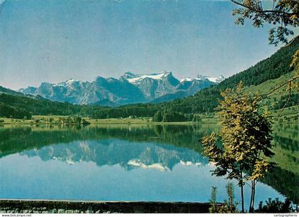 Switzerland Am Agerisee Blick gegen Uriorstock