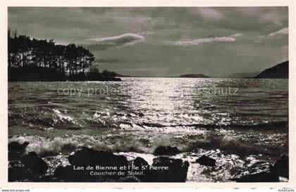 Biel Bienne BE Lac de Bienne et l'Ile de Saint Pierre coucher de soleil