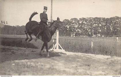 Schweiz - BERN - Pferdeshow - Lieutenant Jomini m. Mabel - FOTOKARTE Jahr 1912 - Verlag Photo-Atelier Berna J. Keller