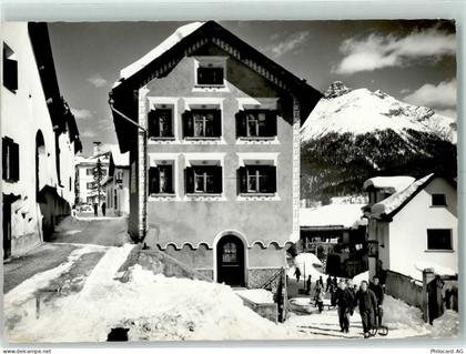 7525 S-chanf - Dorfpartie mit Piz dEsen Winter - 13159028