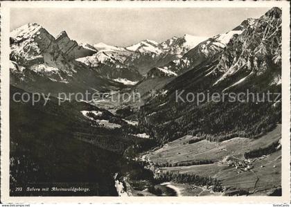 Sufers mit Rheinwaldgebirge