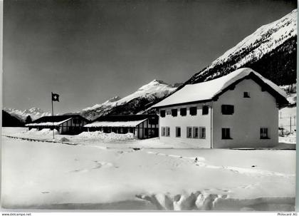 7522 La Punt-Chamues-ch Winter Pension C.V.J.M. Foto AK - 10686737