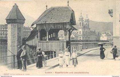 CPA Europe > Suisse > LU Lucerne > Lucerne Luzern Kapellbrücke mit Jesuitenkirche